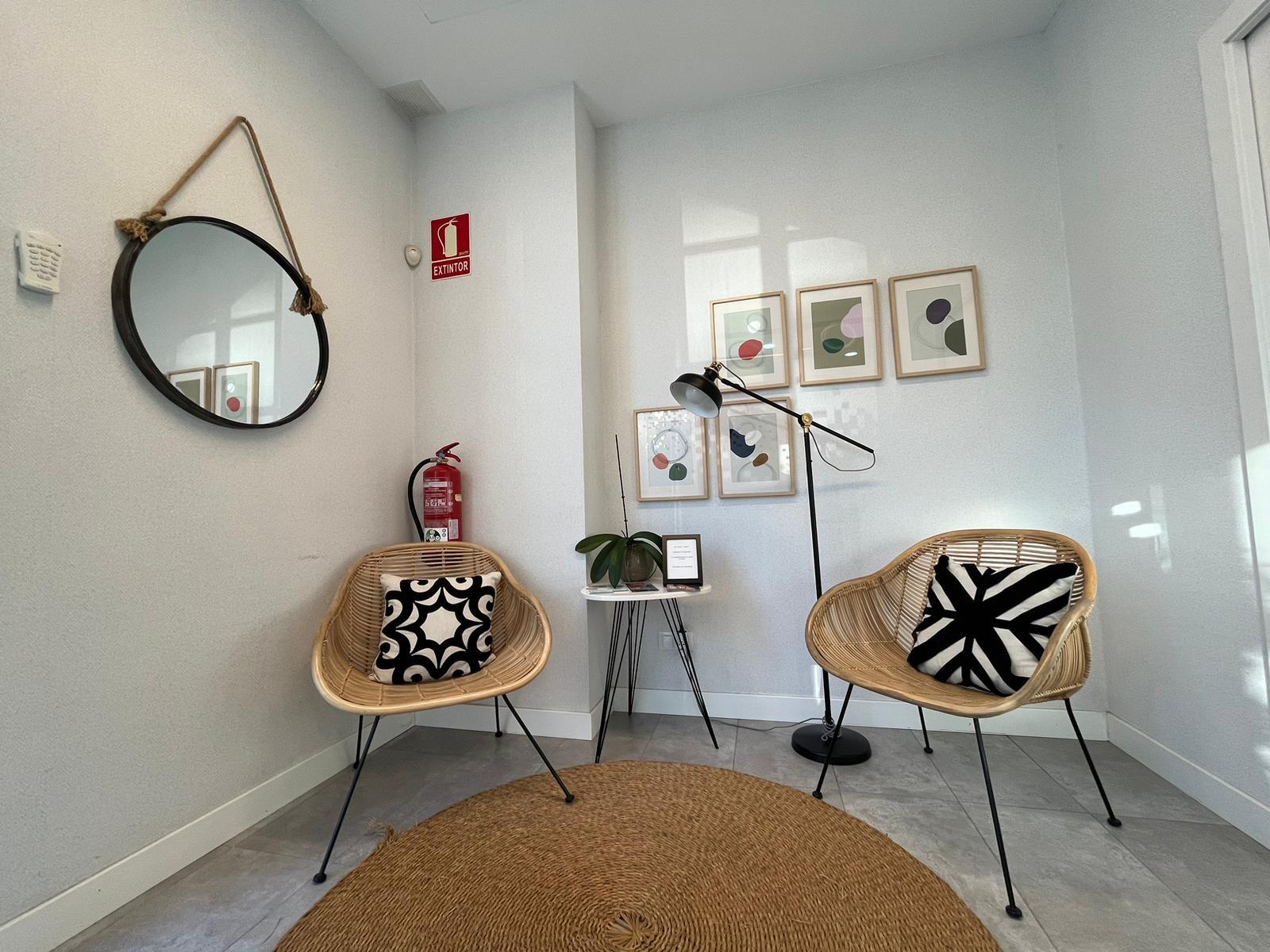 Contacta con nosotros